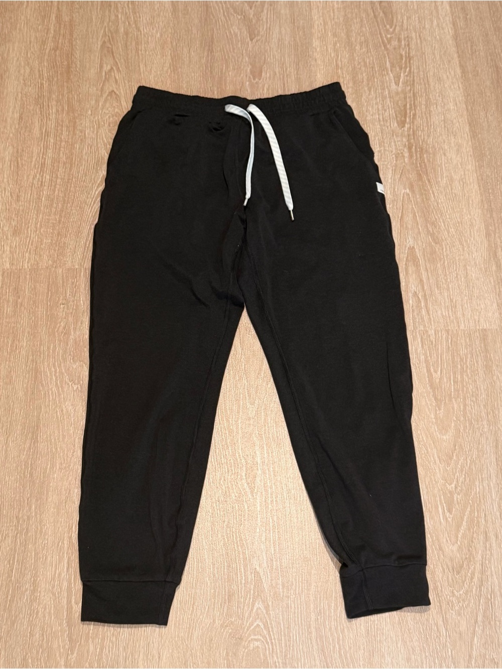 Vuori Performance Jogger Black
Heather XS